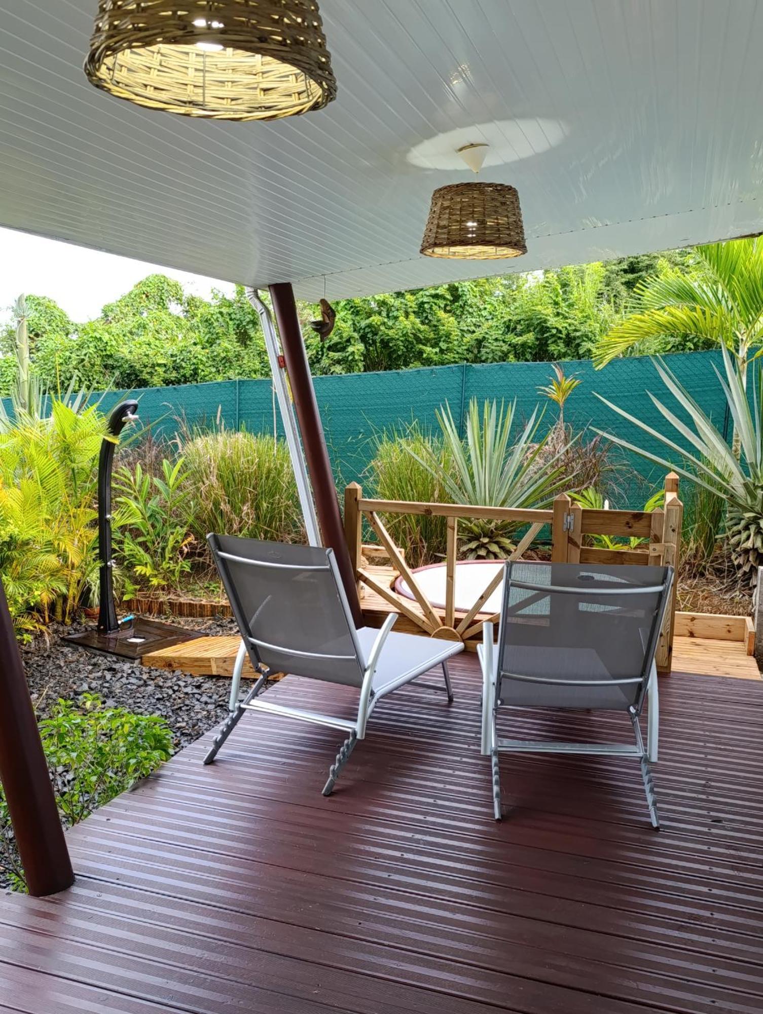 Dadi'S Little Paradis ซานต์-โรส ภายนอก รูปภาพ