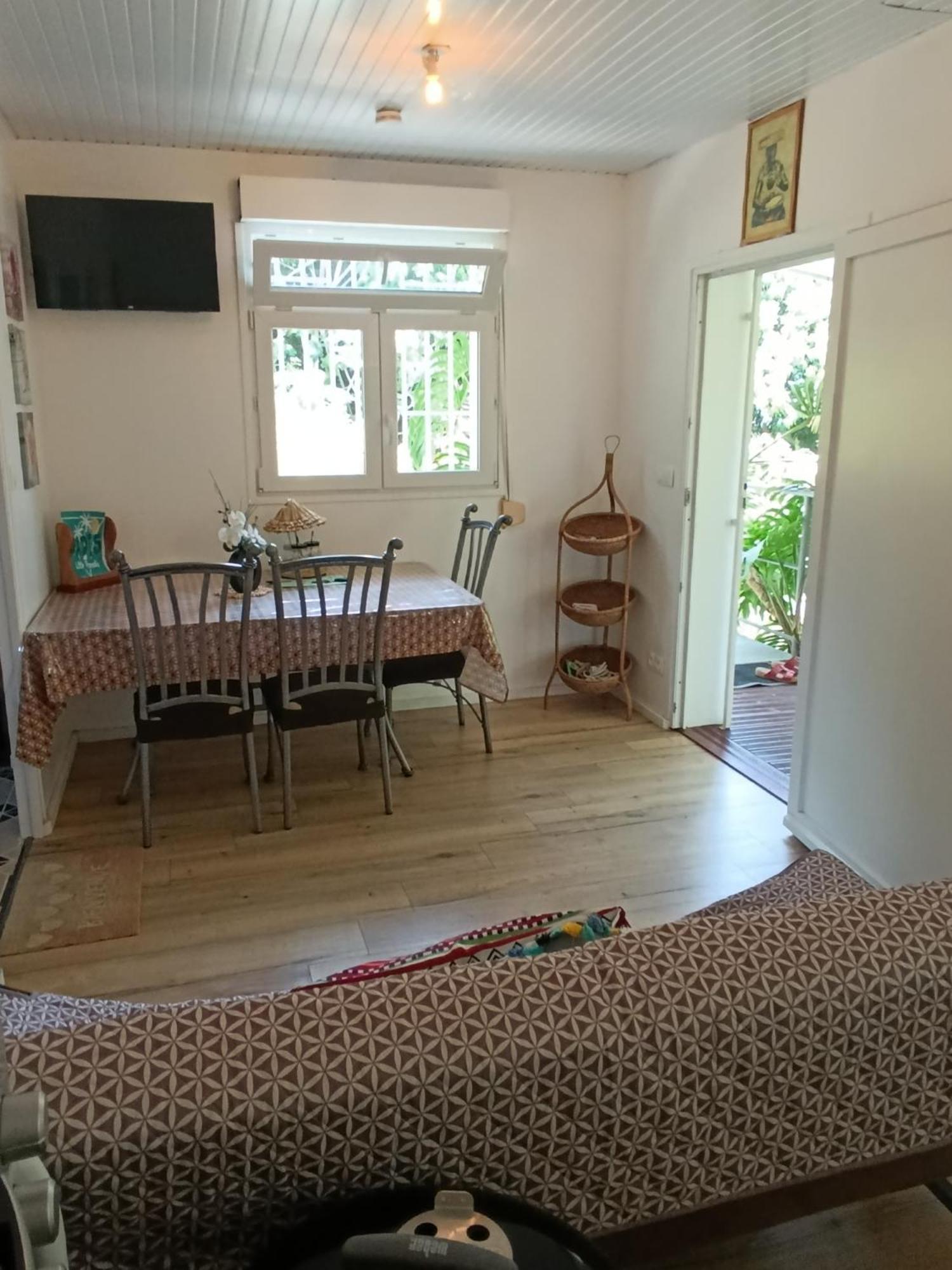 Dadi'S Little Paradis ซานต์-โรส ภายนอก รูปภาพ
